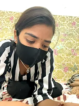 Snapshot of ks536191 chatting on October 9, 2025, 5:27 am ks536191 online show from October 9, 2025, 5:27 am