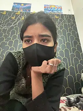 Snapshot of ks536191 chatting on January 12, 2026, 6:29 am ks536191 online show from January 12, 2026, 6:29 am