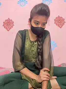 Snapshot of ks536191 chatting on February 17, 2026, 5:37 am ks536191 online show from February 17, 2026, 5:37 am