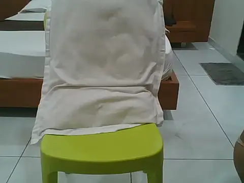 Snapshot of wildfox566 chatting on February 18, 2026, 8:43 am wildfox566 online show from February 18, 2026, 8:43 am