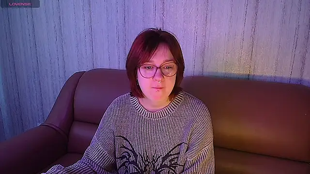 Snapshot of Rudy_02 chatting on February 22, 2026, 5:51 am Rudy 02 online show from February 22, 2026, 5:51 am