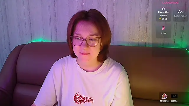 Snapshot of Rudy_02 chatting on February 28, 2026, 6:47 am Rudy 02 online show from February 28, 2026, 6:47 am