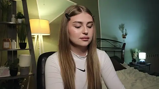 Snapshot of edaachi chatting on January 27, 2025, 3:39 pm edaachi online show from January 27, 2025, 3:39 pm