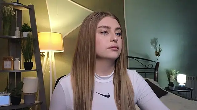 Snapshot of edaachi chatting on January 30, 2025, 2:04 pm edaachi online show from January 30, 2025, 2:04 pm