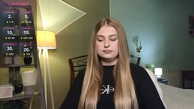 Snapshot of edaachi chatting on February 18, 2025, 4:37 pm edaachi online show from February 18, 2025, 4:37 pm