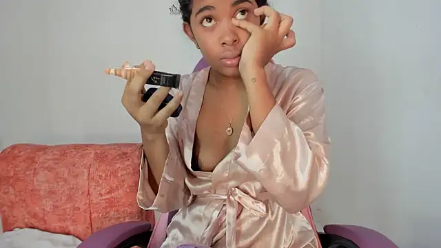 aitanacortes online show from September 21, 2025, 2:08 pm