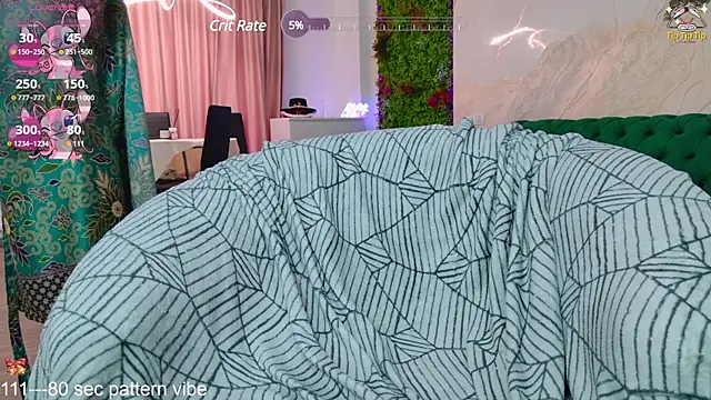 Snapshot of emily_bloom chatting on January 24, 2025, 8:23 am emily bloom online show from January 24, 2025, 8:23 am