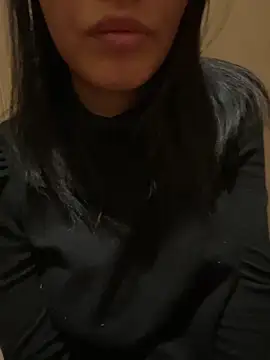 Snapshot of zqq5522 chatting on February 22, 2026, 8:24 am zqq5522 online show from February 22, 2026, 8:24 am