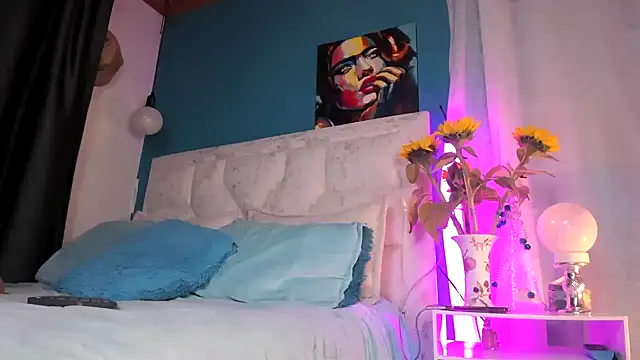 Valerysensitive online show from December 21, 2025, 12:29 am