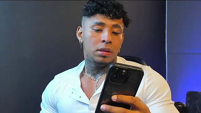 bradley smith online show from October 29, 2025, 4:26 am