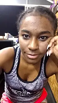 Snapshot of ChannelCox1 chatting on September 24, 2025, 11:30 pm ChannelCox1 online show from September 24, 2025, 11:30 pm