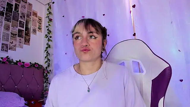 GilaKat online show from February 19, 2025, 11:38 am