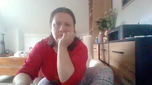 ReifeVenna online show from October 11, 2025, 7:18 am