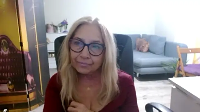 Snapshot of sofia_xkiss chatting on January 13, 2026, 2:55 pm sofia xkiss online show from January 13, 2026, 2:55 pm