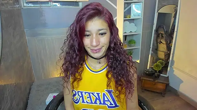 SofiaGomez420 online show from January 8, 2025, 6:52 am