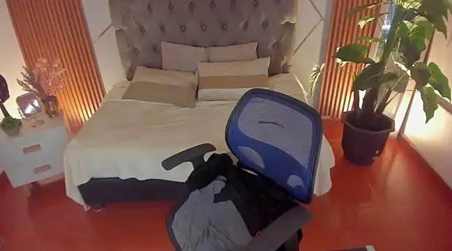 SofiaGomez420 online show from January 17, 2025, 11:06 am