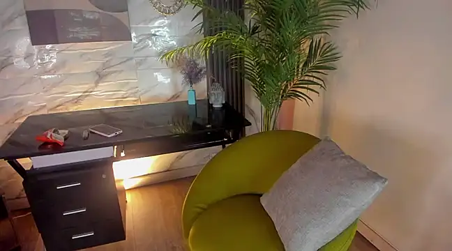 SofiaGomez420 online show from February 5, 2025, 4:37 am