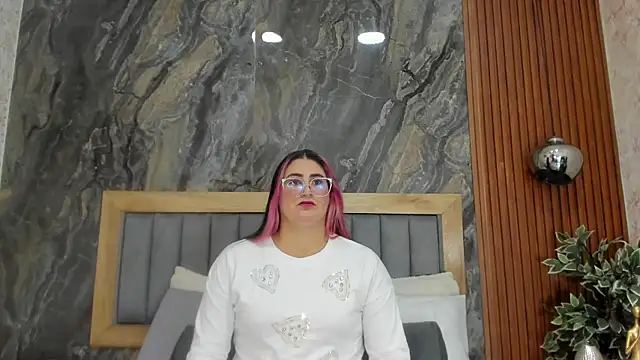 BellaPeers  online show from February 10, 2025, 11:36 am