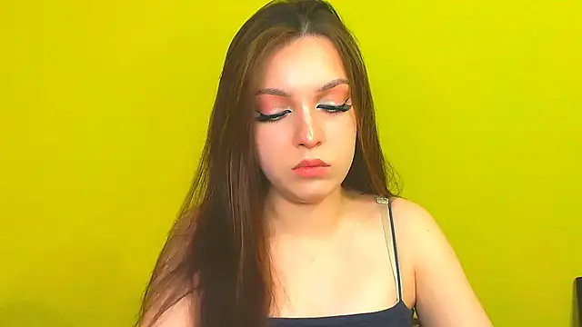 Snapshot of miss_merciless_ chatting on November 4, 2025, 3:44 pm miss merciless online show from November 4, 2025, 3:44 pm