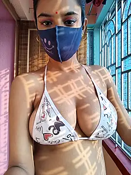 wild bong queen online show from November 30, 2025, 9:35 am