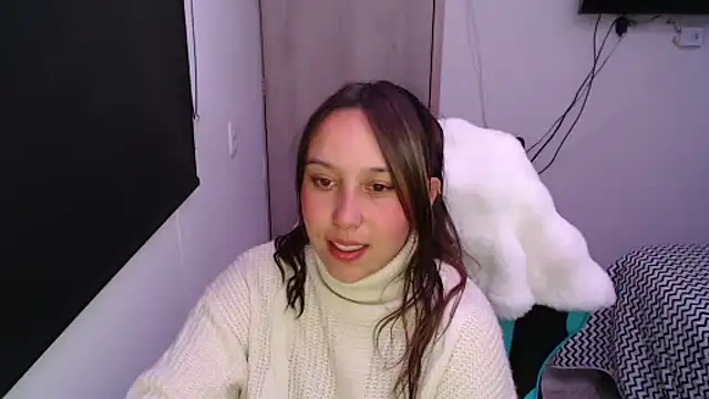 Snapshot of Skarlet_Adams28 chatting on October 8, 2025, 9:23 pm Skarlet Adams28 online show from October 8, 2025, 9:23 pm