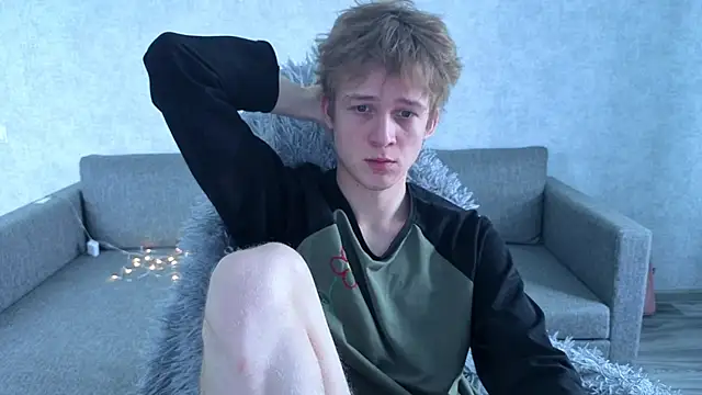 Snapshot of sweetserenity5 chatting on March 5, 2026, 7:15 am sweetserenity5 online show from March 5, 2026, 7:15 am