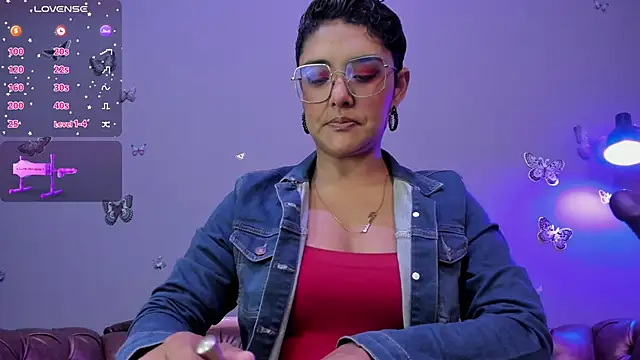 Kaira mosse online show from February 2, 2025, 11:30 am