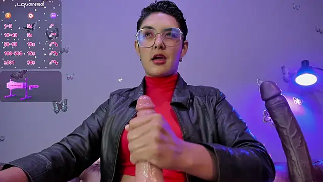 Kaira mosse online show from February 6, 2025, 11:54 am