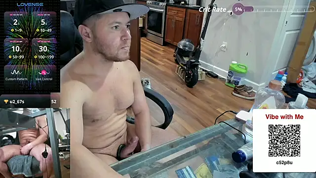 Snapshot of aaron_s_x chatting on December 19, 2025, 1:01 am aaron s x online show from December 19, 2025, 1:01 am