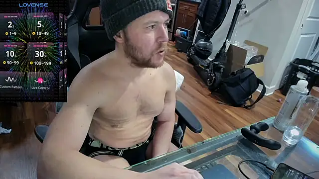 Snapshot of aaron_s_x chatting on February 12, 2026, 12:27 am aaron s x online show from February 12, 2026, 12:27 am