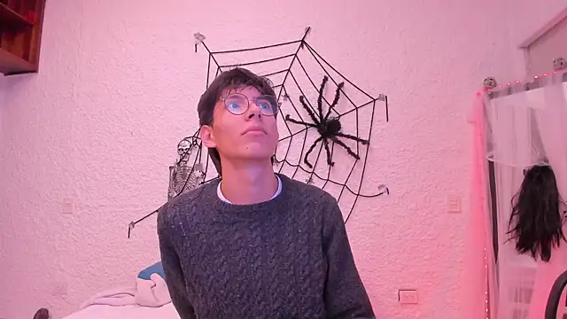 alexandersawyer online show from October 4, 2025, 4:21 am