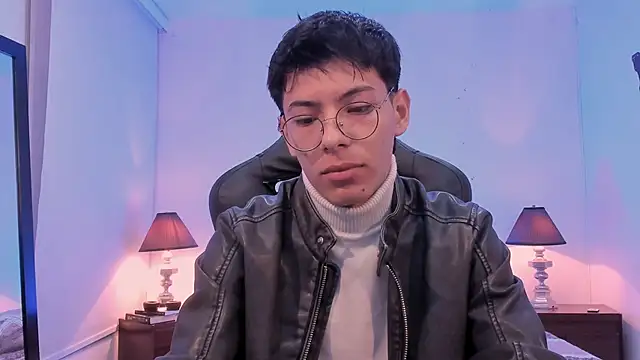 alexandersawyer online show from November 21, 2025, 12:48 pm