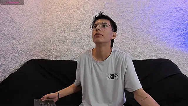 alexandersawyer online show from December 16, 2025, 1:21 am