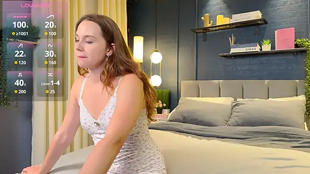 Julie Rhodes online show from September 14, 2025, 12:37 pm