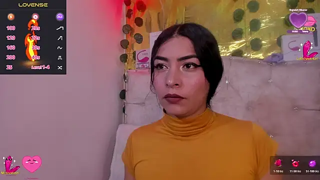 Snapshot of cristalconnorr chatting on February 17, 2026, 3:40 pm cristalconnorr online show from February 17, 2026, 3:40 pm