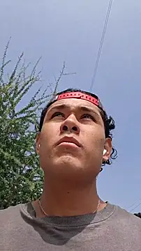 Snapshot of Brencuz chatting on February 28, 2026, 5:14 pm Brencuz online show from February 28, 2026, 5:14 pm