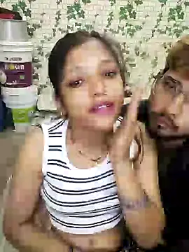 Snapshot of Dirty_couple_11 chatting on December 7, 2024, 4:47 pm Dirty couple 11 online show from December 7, 2024, 4:47 pm