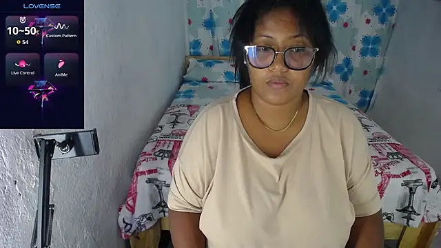 Snapshot of miajoseph_ chatting on April 24, 2026, 3:31 am miajoseph online show from April 24, 2026, 3:31 am