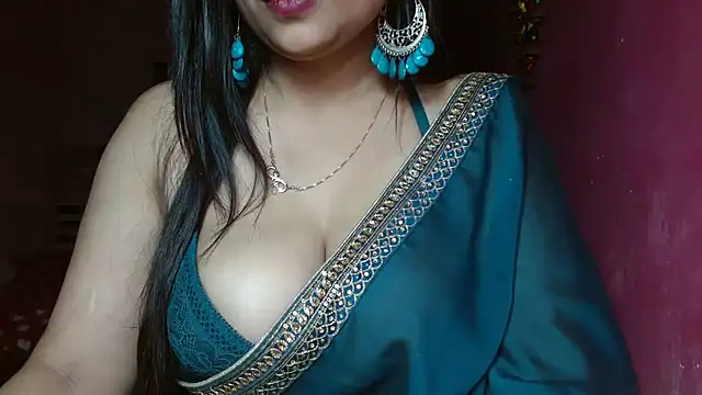 Snapshot of _Kamakshi chatting on December 16, 2024, 12:26 am Kamakshi online show from December 16, 2024, 12:26 am