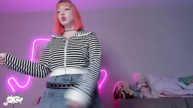 SweetieMollyy online show from November 10, 2025, 9:30 am