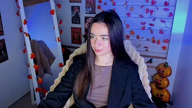 Bella XO online show from October 24, 2025, 6:54 am