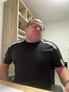 coupleLatinaLovers online show from October 29, 2025, 5:53 am