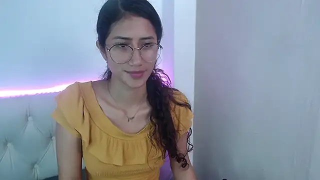 Snapshot of KaitlynLoveCam chatting on January 31, 2025, 6:46 am KaitlynLoveCam online show from January 31, 2025, 6:46 am