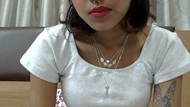 Snapshot of jassi-just18 chatting on March 21, 2025, 6:40 pm jassi-just18 online show from March 21, 2025, 6:40 pm