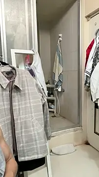 Snapshot of frnk30151 chatting on January 19, 2025, 2:59 pm frnk30151 online show from January 19, 2025, 2:59 pm