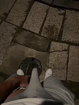 Snapshot of frnk30151 chatting on February 26, 2026, 3:00 pm frnk30151 online show from February 26, 2026, 3:00 pm