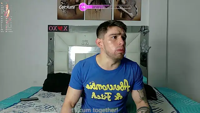 Snapshot of Sexy_Alejandro_ chatting on December 12, 2024, 12:27 am Sexy Alejandro online show from December 12, 2024, 12:27 am