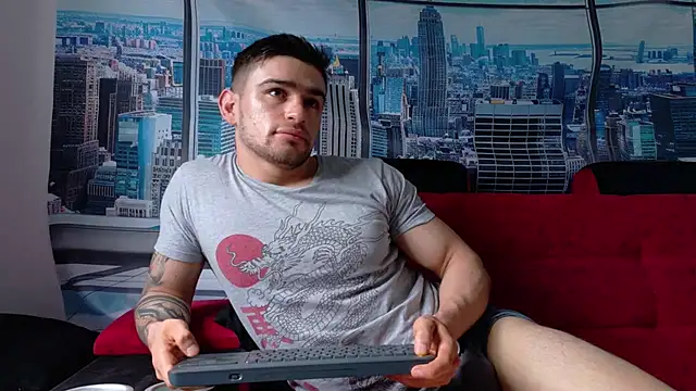 Snapshot of Sexy_Alejandro_ chatting on March 17, 2025, 12:35 pm Sexy Alejandro online show from March 17, 2025, 12:35 pm