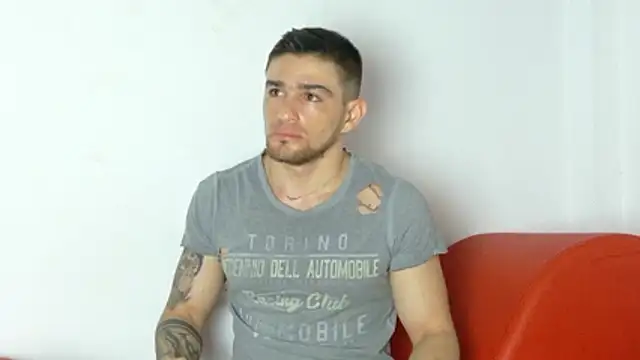 Sexy Alejandro  online show from December 20, 2025, 12:34 pm