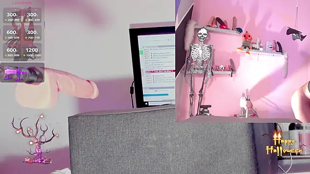 Snapshot of kira_touka chatting on October 30, 2025, 3:35 pm kira touka online show from October 30, 2025, 3:35 pm